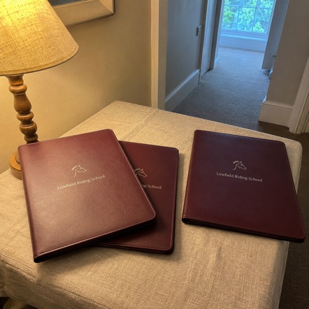 Wholesale custom padfolios